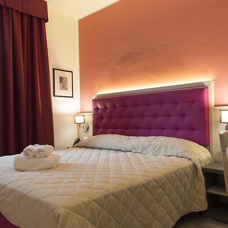 Alma Living Hotel- Al Girarrosto Venzone Ngoại thất bức ảnh