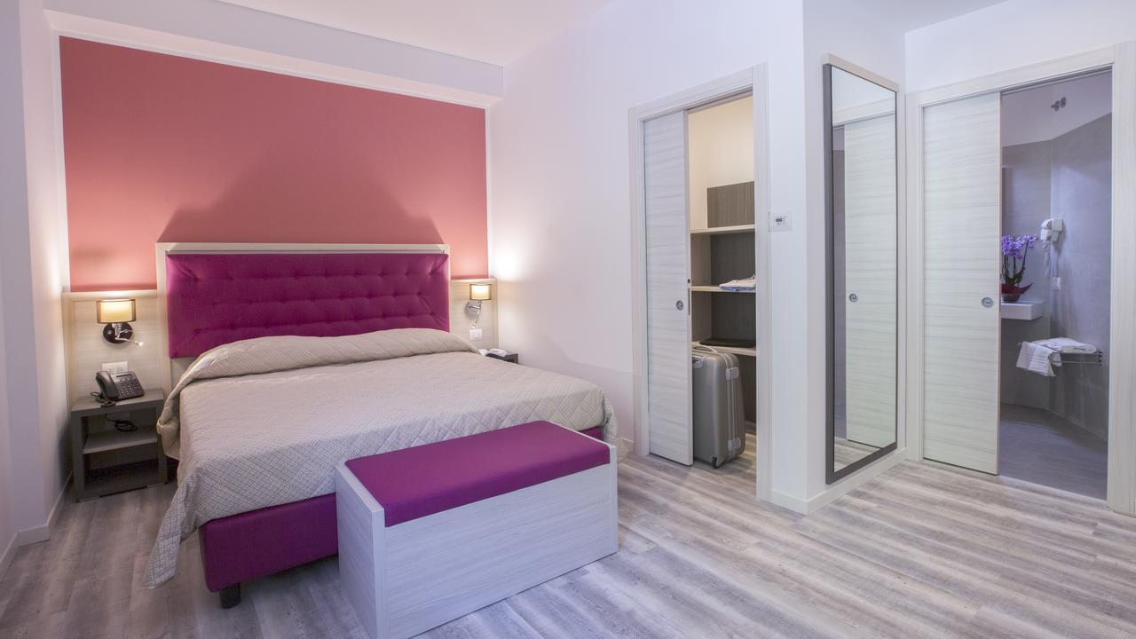 Alma Living Hotel- Al Girarrosto Venzone Ngoại thất bức ảnh